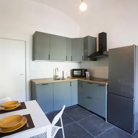 Apartment Green Bertola - Pieno Centro Stazione Porta Susa Turin